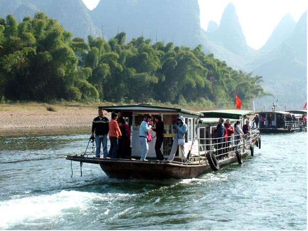 Guilin Travel, Guilin China, River in Guilin