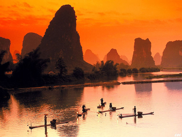 Photo, Image & Picture of Fishermen and Cormorant on Li River